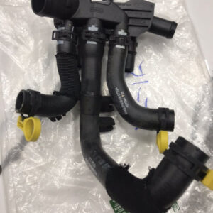 EGR HOSE CONNECTOR TDV8 3.6L LR003647 LR003648 LR005822 LR001850