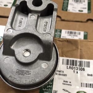 IDLER PULLEY DISC IV 3.0L 2012