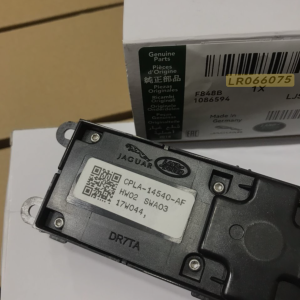 MAIN DOOR SWITCH RRS L494 LR078894 LR034932 LR071113 LR110324 L405